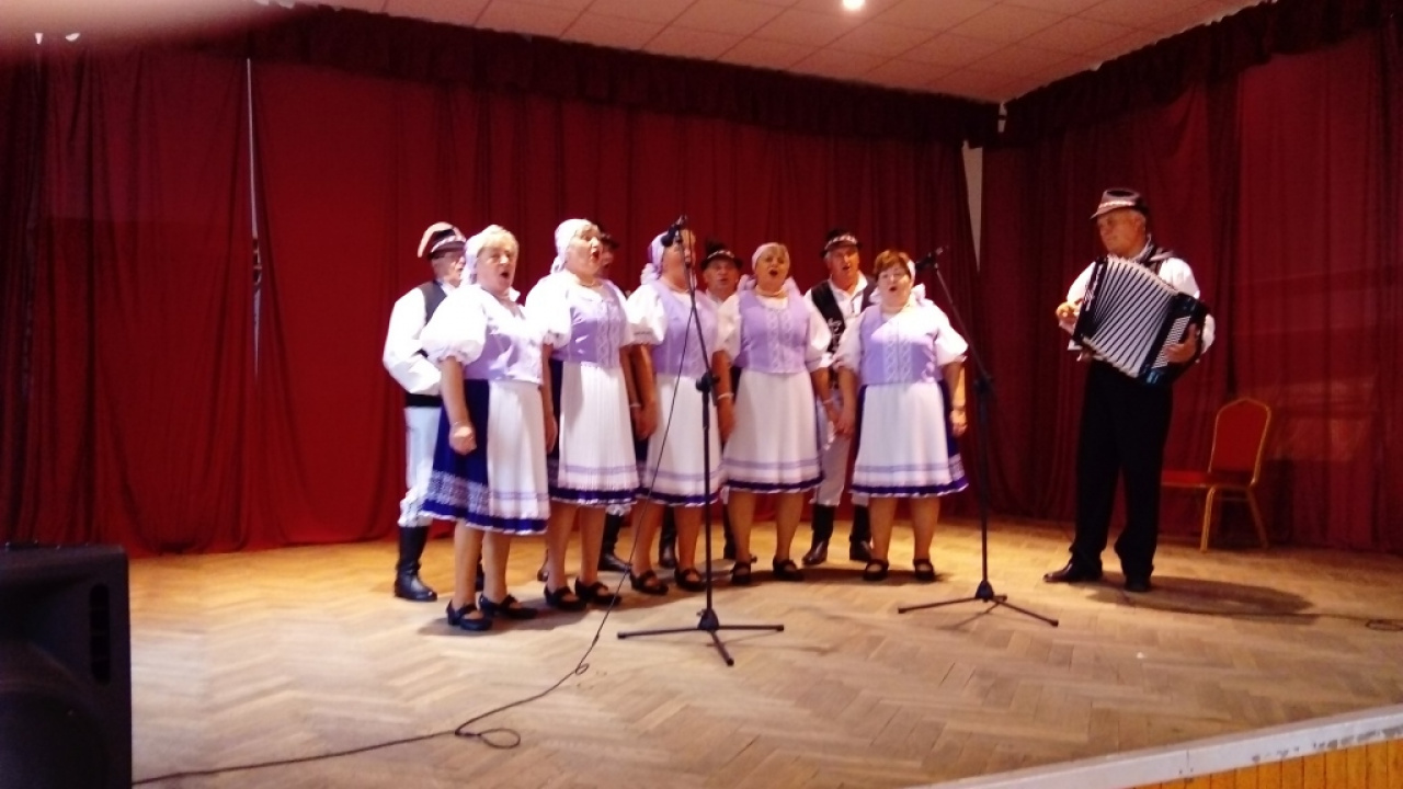 Posedenie seniorov 2017 